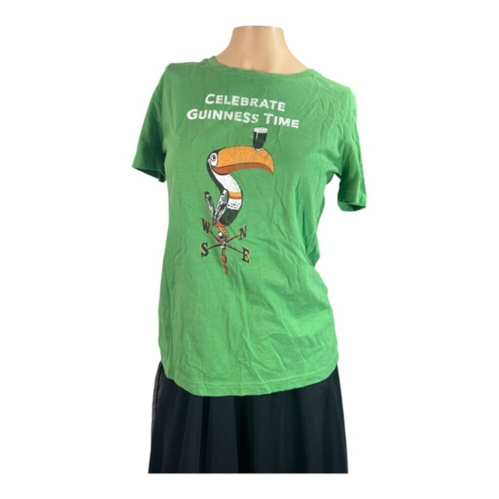 Guinness "Celebrate Guinness Time" Toucan T-Shirt Size L Green